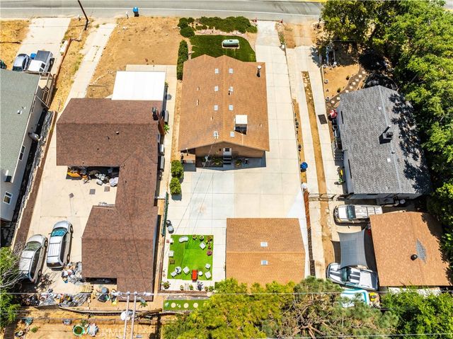 14977 Elizabeth Lake Rd, Lake Elizabeth, CA 93532