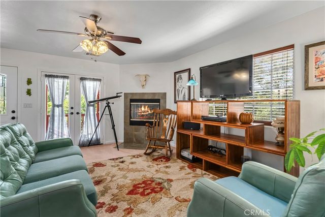 14977 Elizabeth Lake Rd, Lake Elizabeth, CA 93532