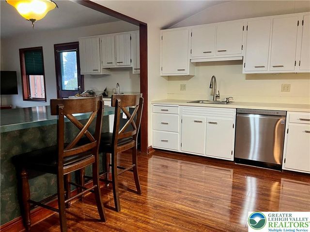 1989 Forest Lane, Lower Macungie Twp, PA 18103