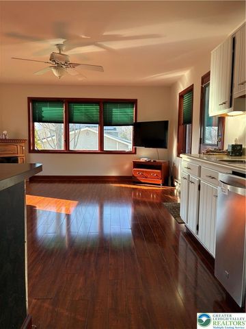 1989 Forest Lane, Lower Macungie Twp, PA 18103