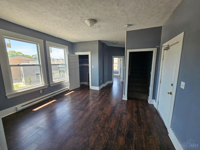 3636 Reading Road, Cincinnati, OH 45229