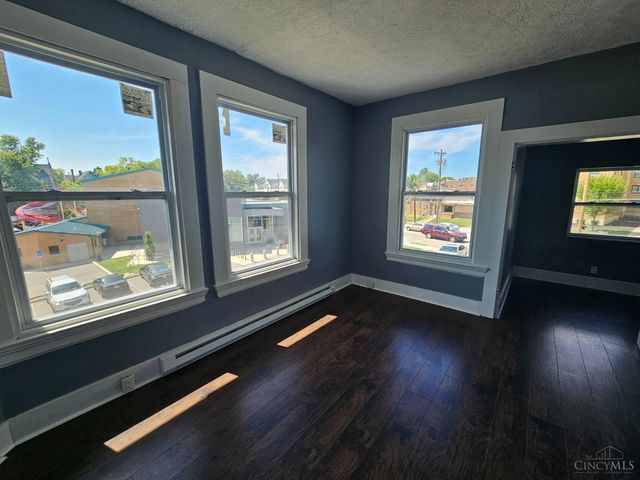 3636 Reading Road, Cincinnati, OH 45229