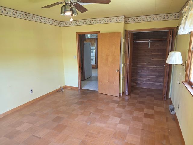 26418 N Willow Avenue, Mundelein, IL 60060