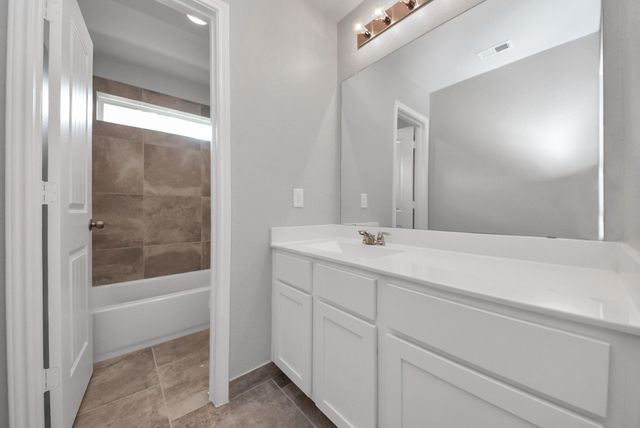 106 Indian Wells Drive, Manvel, TX 77578