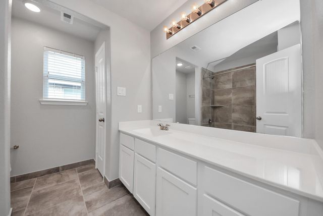 106 Indian Wells Drive, Manvel, TX 77578