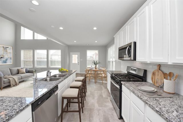 106 Indian Wells Drive, Manvel, TX 77578