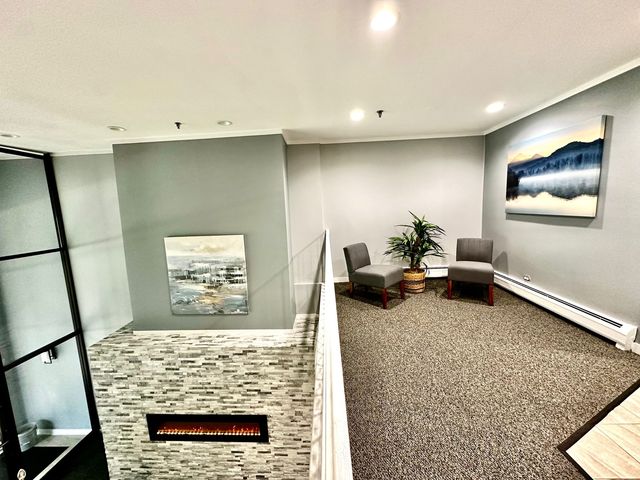 239 N MILL Road 217, Addison, IL 60101