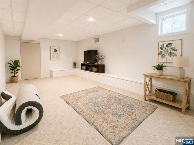168 W Passaic Street, Maywood, NJ 07607