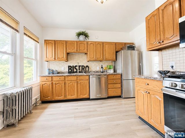168 W Passaic Street, Maywood, NJ 07607