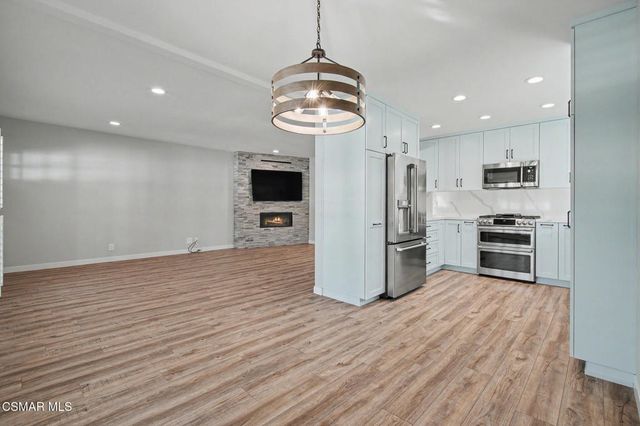 3627 Summershore Lane, Westlake Village, CA 91361