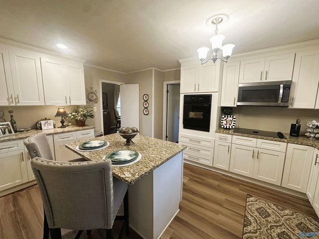 116 Meadowview Circle, Gadsden, AL 35901