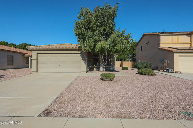 16026 W WINCHCOMB Drive, Surprise, AZ 85379