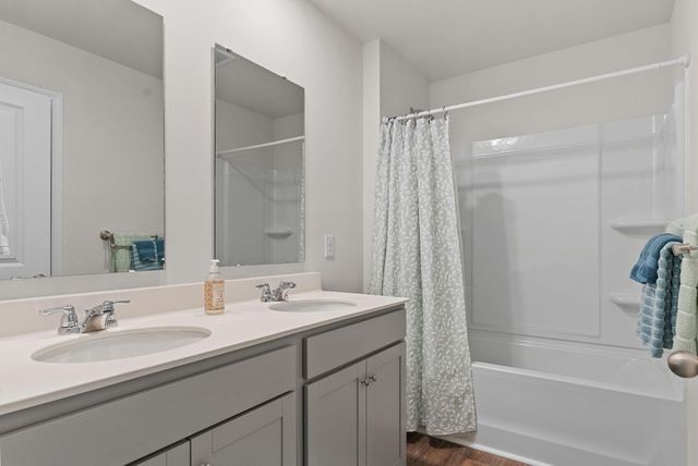 134 Ivory Shadow Road, Summerville, SC 29486