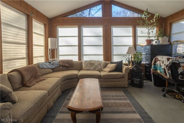 65 Guise Park Drive, Munroe Falls, OH 44262