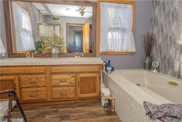 65 Guise Park Drive, Munroe Falls, OH 44262