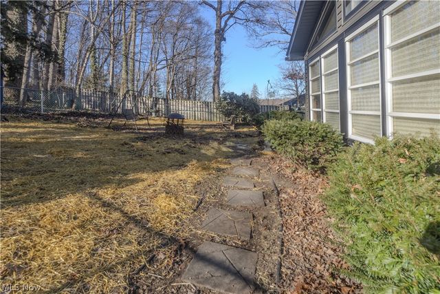 65 Guise Park Drive, Munroe Falls, OH 44262