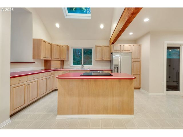 131 ARBOR Ln, Cannon Beach, OR 97110