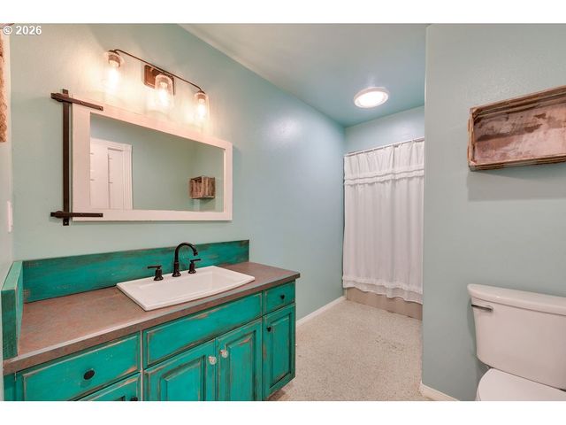 131 ARBOR Ln, Cannon Beach, OR 97110