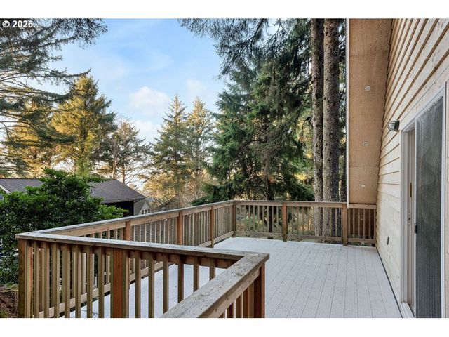 131 ARBOR Ln, Cannon Beach, OR 97110