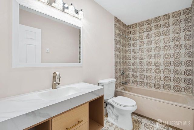 153 Concordia Circle D, Monroe, NJ 08831