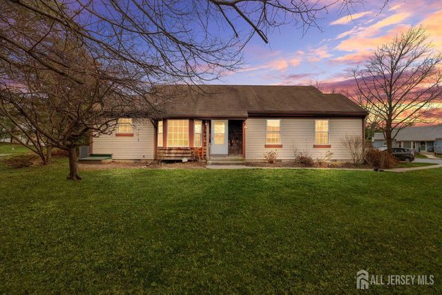 153 Concordia Circle D, Monroe, NJ 08831