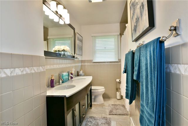 849 Brookfield Avenue, Youngstown, OH 44512