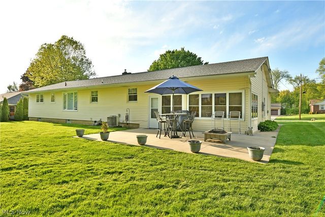 849 Brookfield Avenue, Youngstown, OH 44512