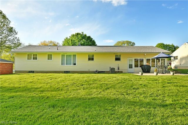 849 Brookfield Avenue, Youngstown, OH 44512
