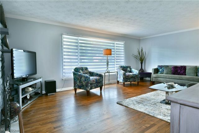849 Brookfield Avenue, Youngstown, OH 44512