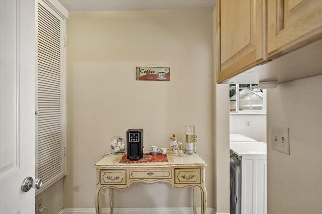 17515 Comanche Trail, Los Gatos, CA 95033