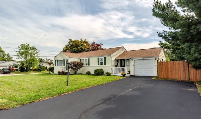 6 Restwood Road, Cranston, RI 02920