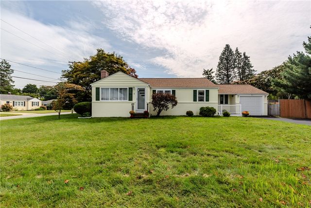6 Restwood Road, Cranston, RI 02920