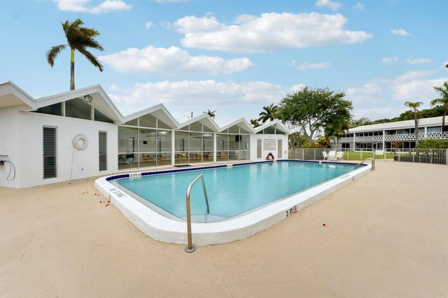 331 Tequesta Drive 213, Tequesta, FL 33469
