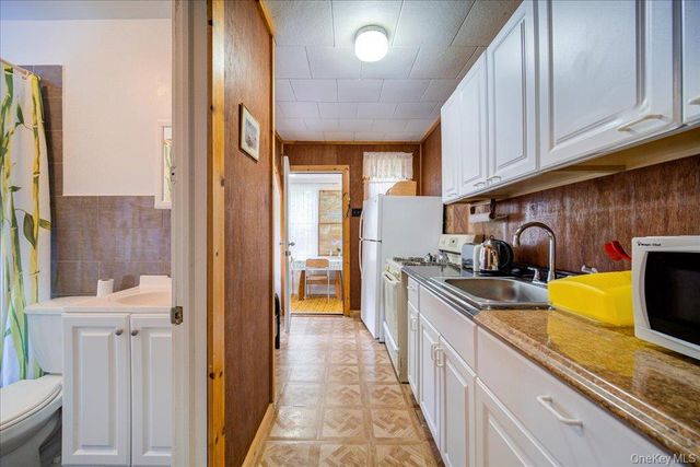 19 Nature Way, Kiamesha Lake, NY 12751