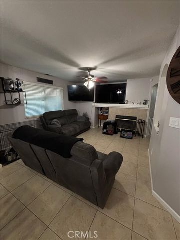 8400 Winlock, Bakersfield, CA 93312