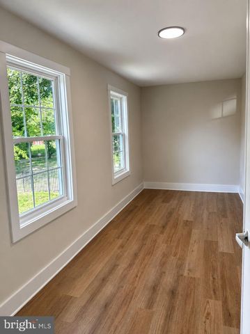 723 CLEARVIEW AVE, Woodbury Heights, NJ 08097