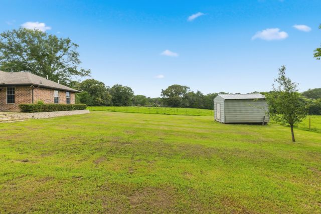 409 Rs County Road 2110, Emory, TX 75440