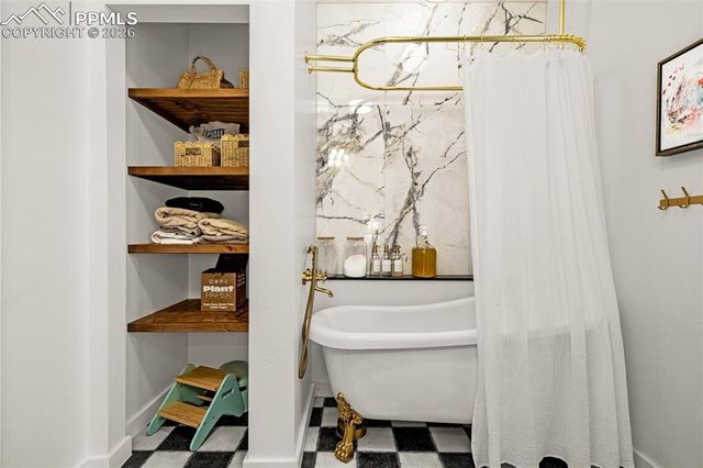 16876 Thompson Road, Colorado Springs, CO 80908