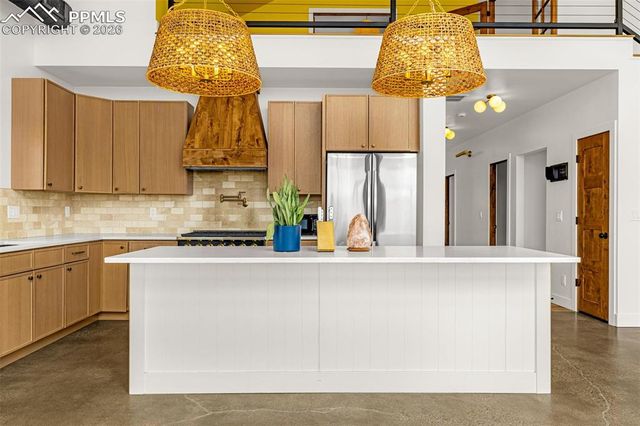 16876 Thompson Road, Colorado Springs, CO 80908