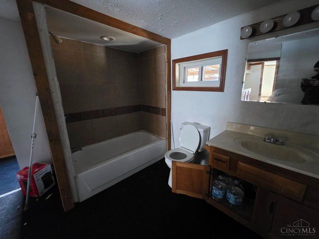 430 Poplar Street, West Union, OH 45693