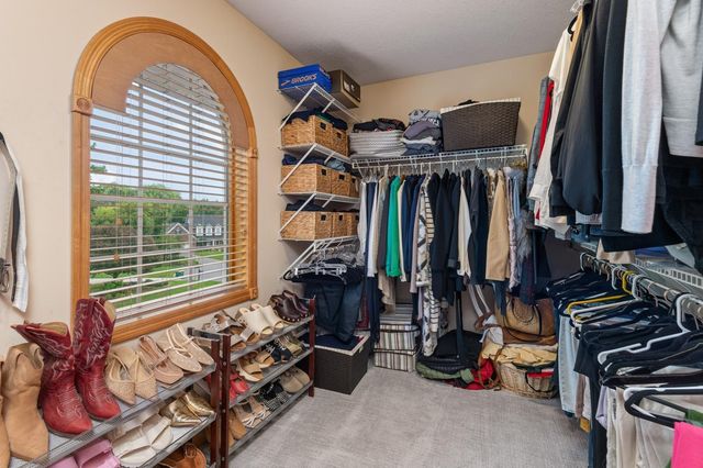 1145 Cove Circle, Minnetrista, MN 55364