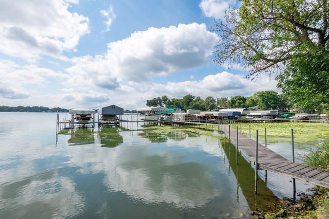 1145 Cove Circle, Minnetrista, MN 55364