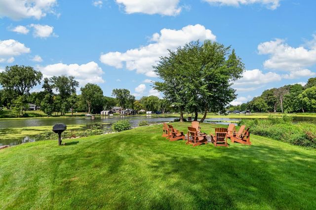 1145 Cove Circle, Minnetrista, MN 55364