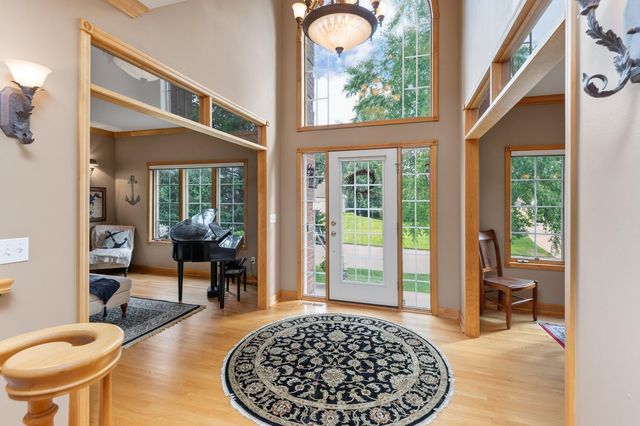 1145 Cove Circle, Minnetrista, MN 55364