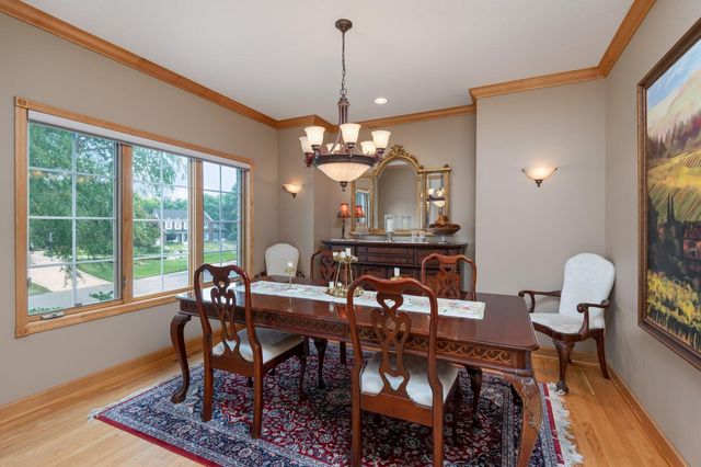1145 Cove Circle, Minnetrista, MN 55364