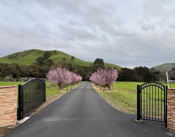 3534 Spurs Trl, American Canyon, CA 94503