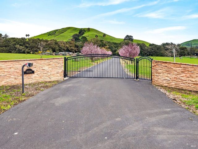 3534 Spurs Trl, American Canyon, CA 94503