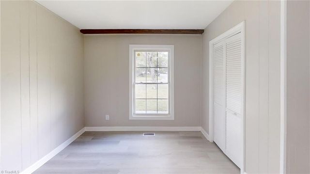2401 Phoenix Drive, Greensboro, NC 27406