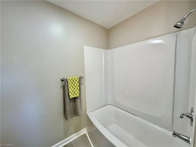 2401 Phoenix Drive, Greensboro, NC 27406