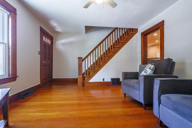 109 Baboosic Lake Road, Merrimack, NH 03054
